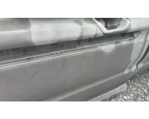 INTERNATIONAL PROSTAR 122 CAB SKIRTSIDE FAIRING