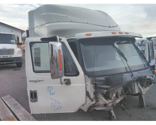 INTERNATIONAL PROSTAR 122 CAB