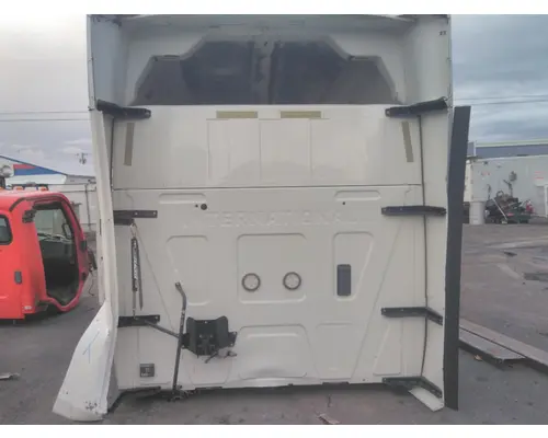 INTERNATIONAL PROSTAR 122 CAB