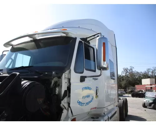 INTERNATIONAL PROSTAR 122 CAB