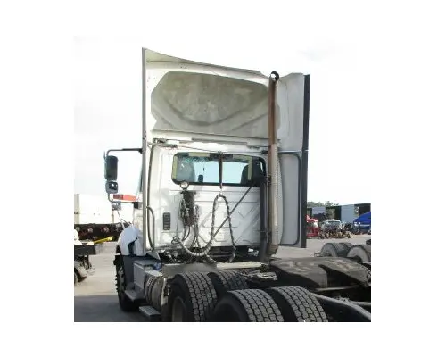 INTERNATIONAL PROSTAR 122 CAB