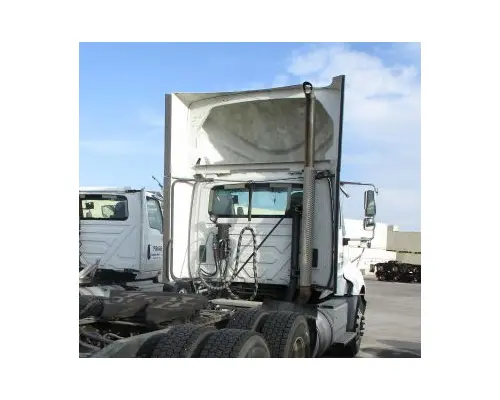 INTERNATIONAL PROSTAR 122 CAB