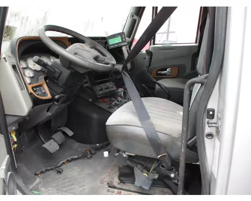 INTERNATIONAL PROSTAR 122 CAB
