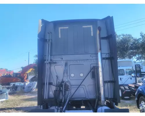 INTERNATIONAL PROSTAR 122 CAB