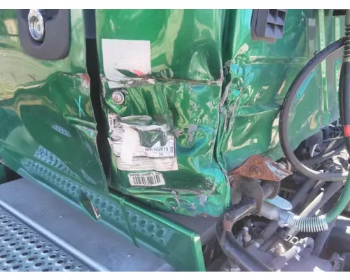 INTERNATIONAL PROSTAR 122 CAB