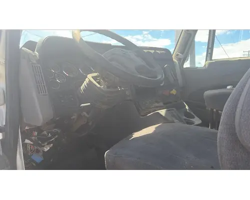 INTERNATIONAL PROSTAR 122 CAB