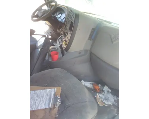 INTERNATIONAL PROSTAR 122 CAB