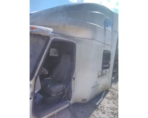 INTERNATIONAL PROSTAR 122 CAB