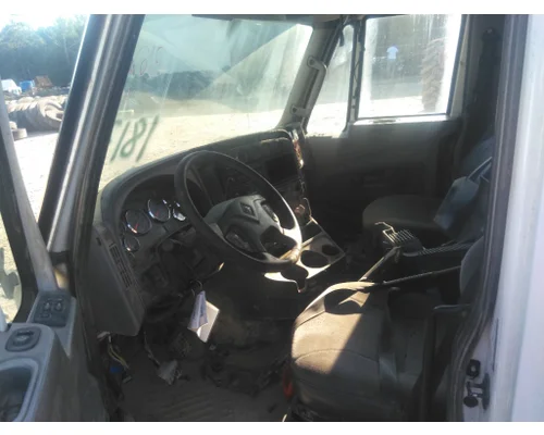 INTERNATIONAL PROSTAR 122 CAB