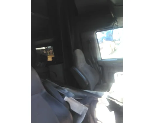 INTERNATIONAL PROSTAR 122 CAB