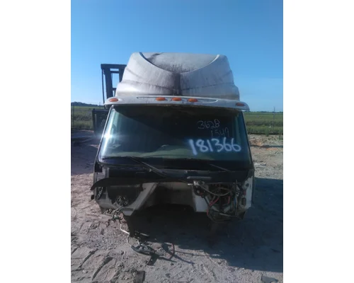 INTERNATIONAL PROSTAR 122 CAB