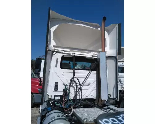 INTERNATIONAL PROSTAR 122 CAB