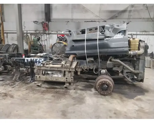 INTERNATIONAL PROSTAR 122 CAB