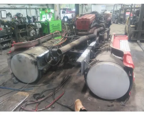 INTERNATIONAL PROSTAR 122 CAB