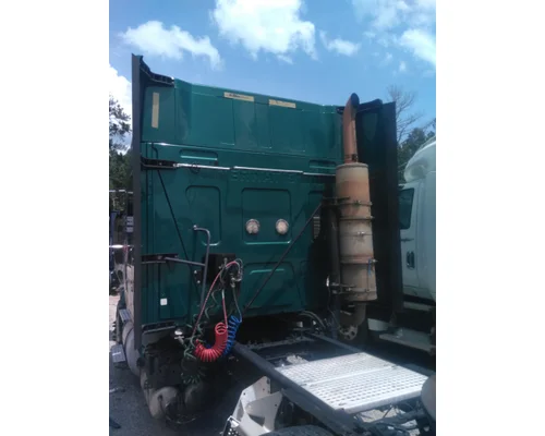 INTERNATIONAL PROSTAR 122 CAB