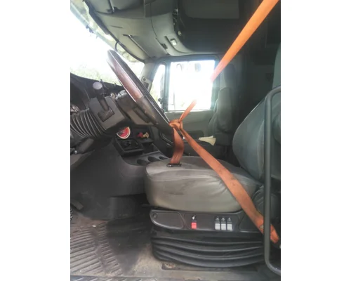 INTERNATIONAL PROSTAR 122 CAB