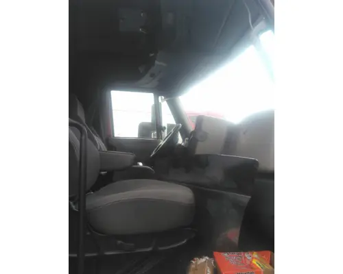 INTERNATIONAL PROSTAR 122 CAB