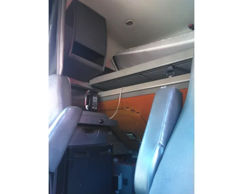 INTERNATIONAL PROSTAR 122 CAB