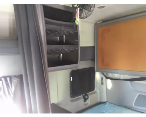 INTERNATIONAL PROSTAR 122 CAB