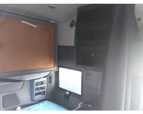 INTERNATIONAL PROSTAR 122 CAB