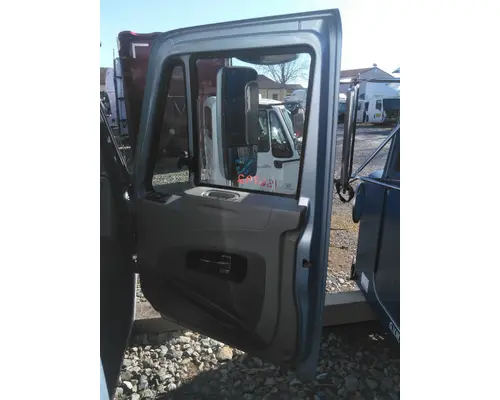 INTERNATIONAL PROSTAR 122 CAB