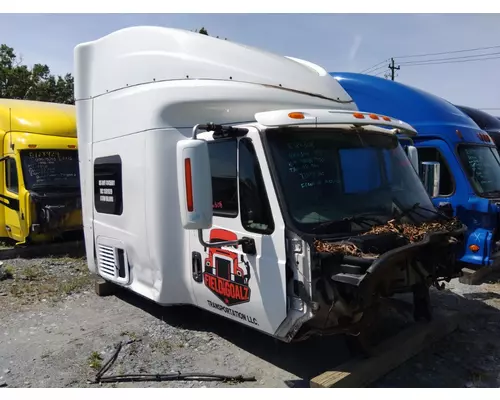 INTERNATIONAL PROSTAR 122 CAB