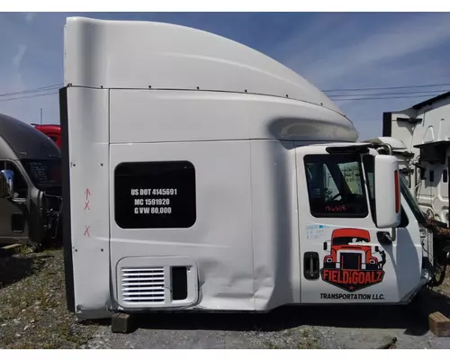 INTERNATIONAL PROSTAR 122 CAB