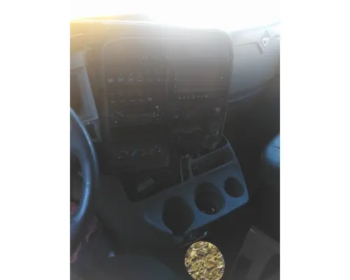 INTERNATIONAL PROSTAR 122 CAB