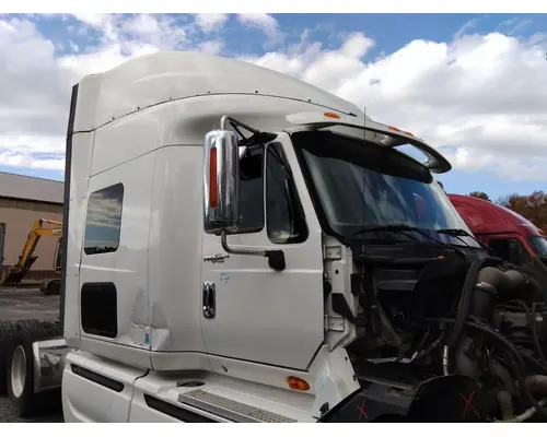 INTERNATIONAL PROSTAR 122 CAB