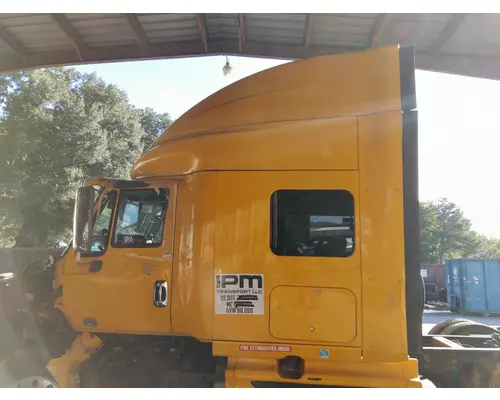INTERNATIONAL PROSTAR 122 CAB