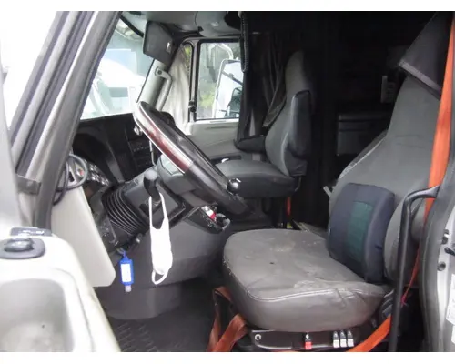 INTERNATIONAL PROSTAR 122 CAB