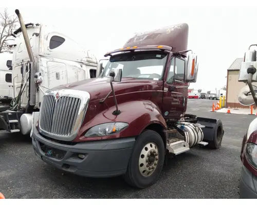 INTERNATIONAL PROSTAR 122 CAB