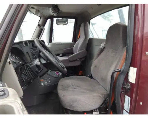 INTERNATIONAL PROSTAR 122 CAB