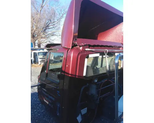 INTERNATIONAL PROSTAR 122 CAB