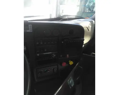 INTERNATIONAL PROSTAR 122 CAB