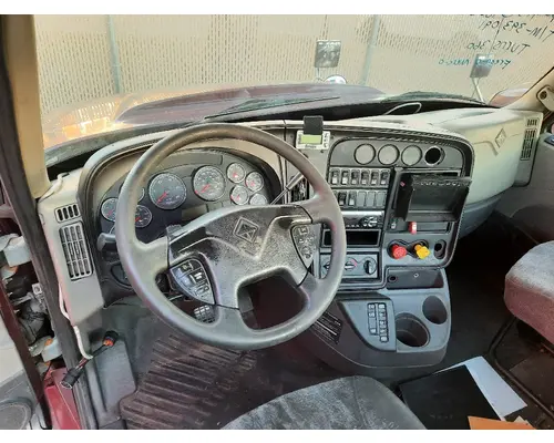 INTERNATIONAL PROSTAR 122 CAB