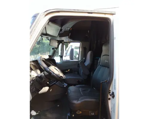 INTERNATIONAL PROSTAR 122 CAB