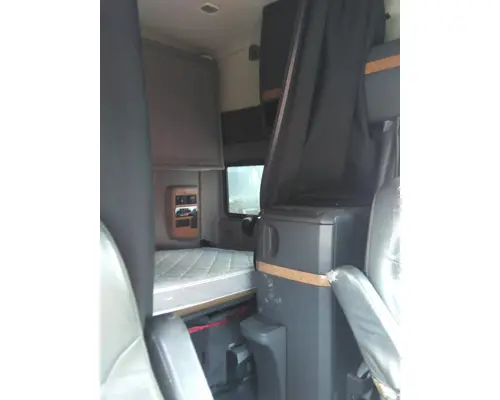 INTERNATIONAL PROSTAR 122 CAB