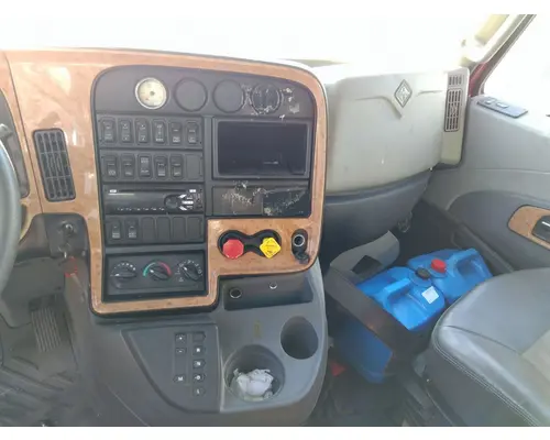 INTERNATIONAL PROSTAR 122 CAB