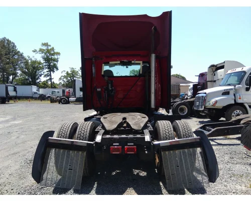 INTERNATIONAL PROSTAR 122 CAB