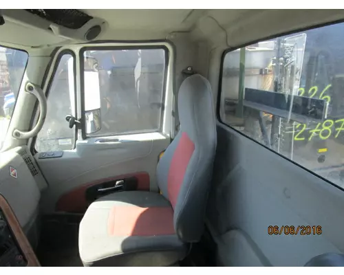 INTERNATIONAL PROSTAR 122 CAB