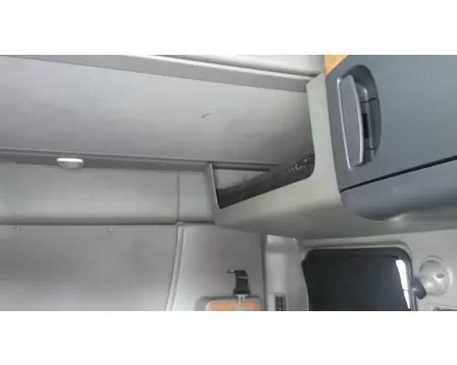 INTERNATIONAL PROSTAR 122 CAB