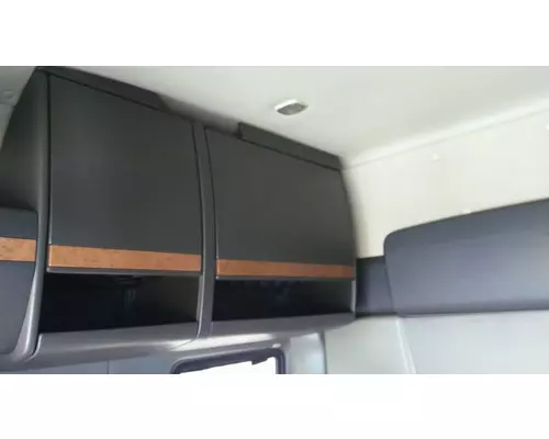 INTERNATIONAL PROSTAR 122 CAB