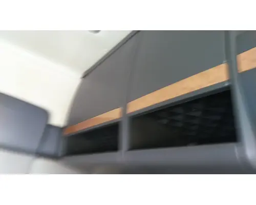INTERNATIONAL PROSTAR 122 CAB