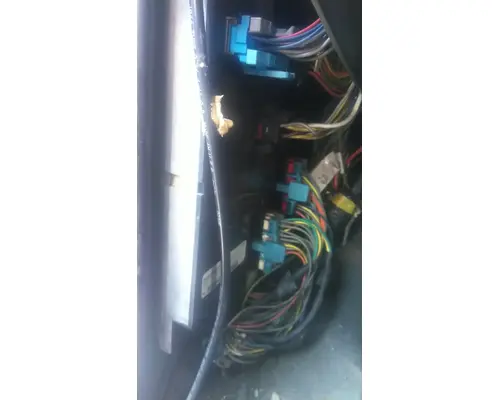 INTERNATIONAL PROSTAR 122 CHASSIS CONTROL MODULE (CCM)