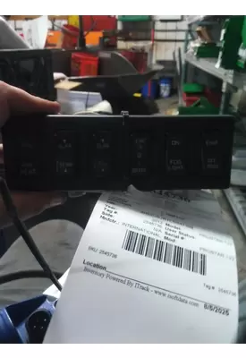 INTERNATIONAL PROSTAR 122 DASH PANEL