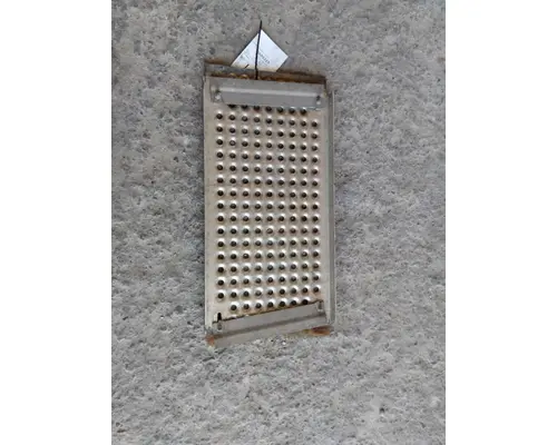 INTERNATIONAL PROSTAR 122 DECK (CATWALK) STEP