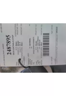 INTERNATIONAL PROSTAR 122 DECK (CATWALK) STEP