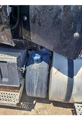 INTERNATIONAL PROSTAR 122 DEF TANK
