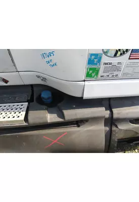 INTERNATIONAL PROSTAR 122 DEF TANK